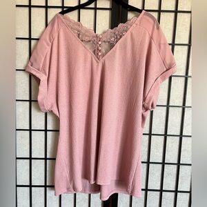 Women’s Plus Size Top